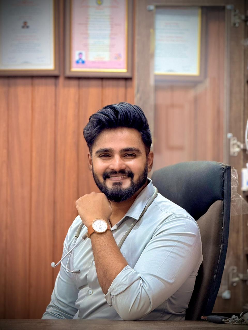 Dr Rahul Devraj